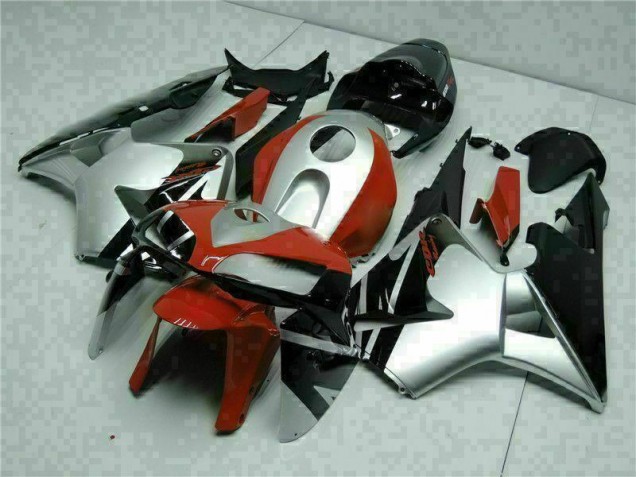 Negro Plata Rojo Carenado Moto Honda CBR 600 RR 2005-2006 Negro Plata Rojo Carenado Moto Honda CBR 600 RR 2005-2006