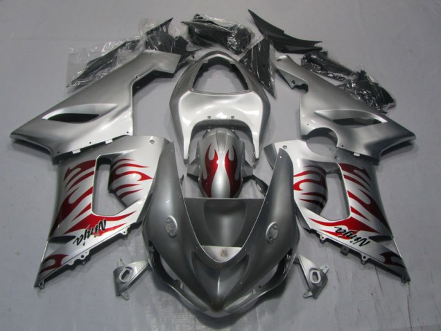 Plata Rojo Llama Ninja Carenado Moto Kawasaki ZX6R 2005-2006 Plata Rojo Llama Ninja Carenado Moto Kawasaki ZX6R 2005-2006